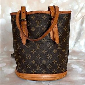 ‼️SOLD‼️Gorgeous Louis Vuitton monogram bucket bag